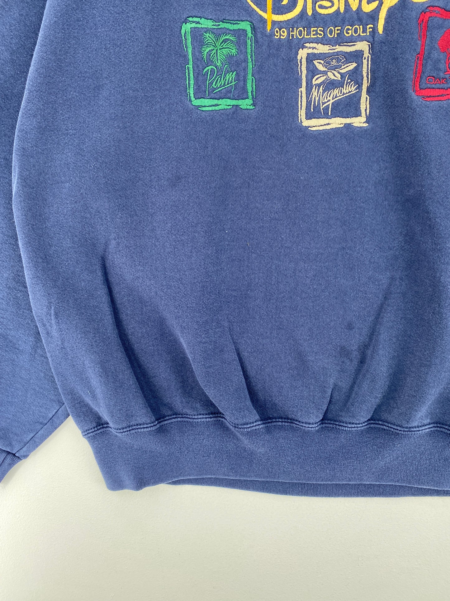 90's DISNEY WORLD Made in USA Size L Vintage Sweat-shirt / E9286S