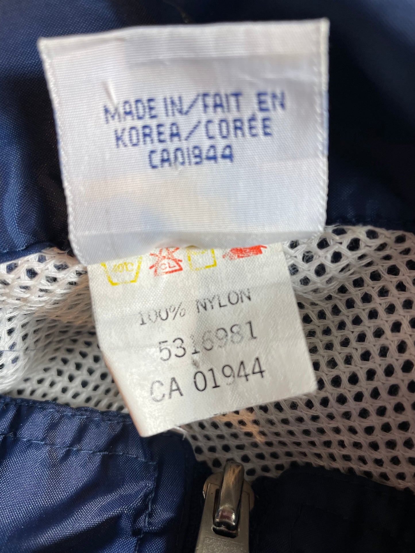 90’s NIKE USA Size L Zip-up Nylon Jacket / G4489N