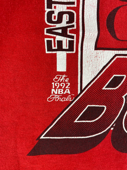1992 CHICAGO BULLS Made in USA Size XL Vintage NBA T-shirt / E9886T