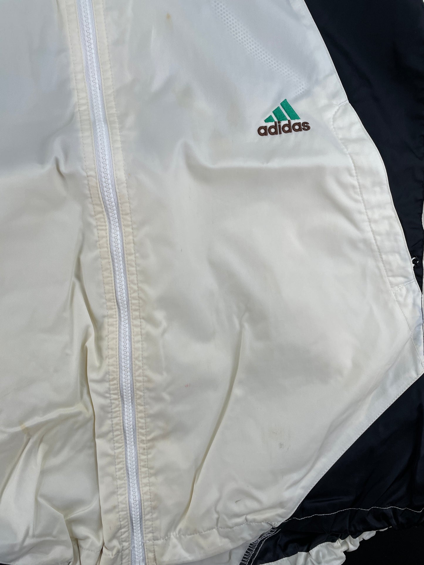 .90’s ADIDAS Size L Vintage Nylon Jacket / F1965N