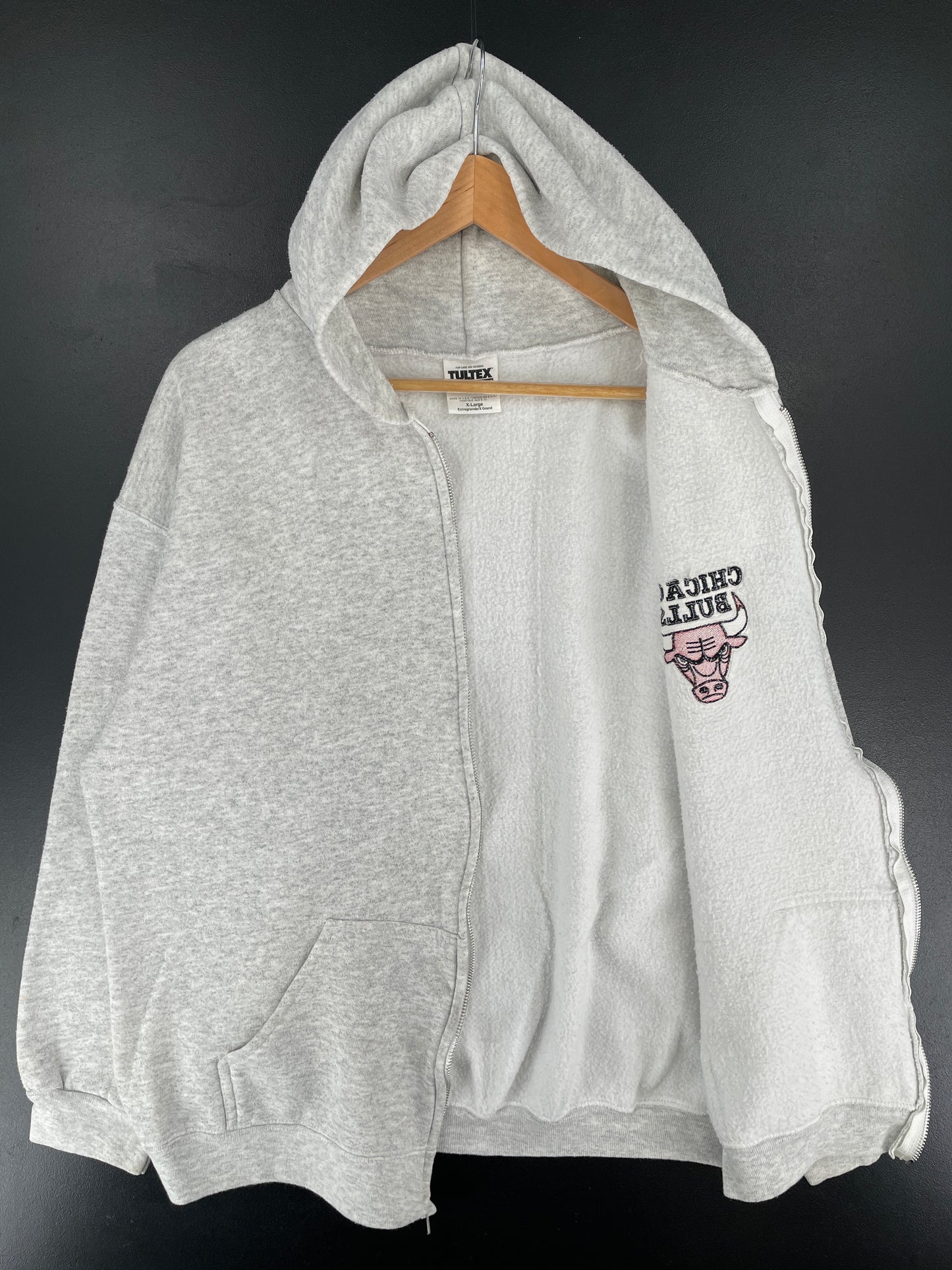 90's CHICAGO BULLS Made in USA Size XL Vintage NBA Hoodie Zip up Sweat-Shirt / E7311S