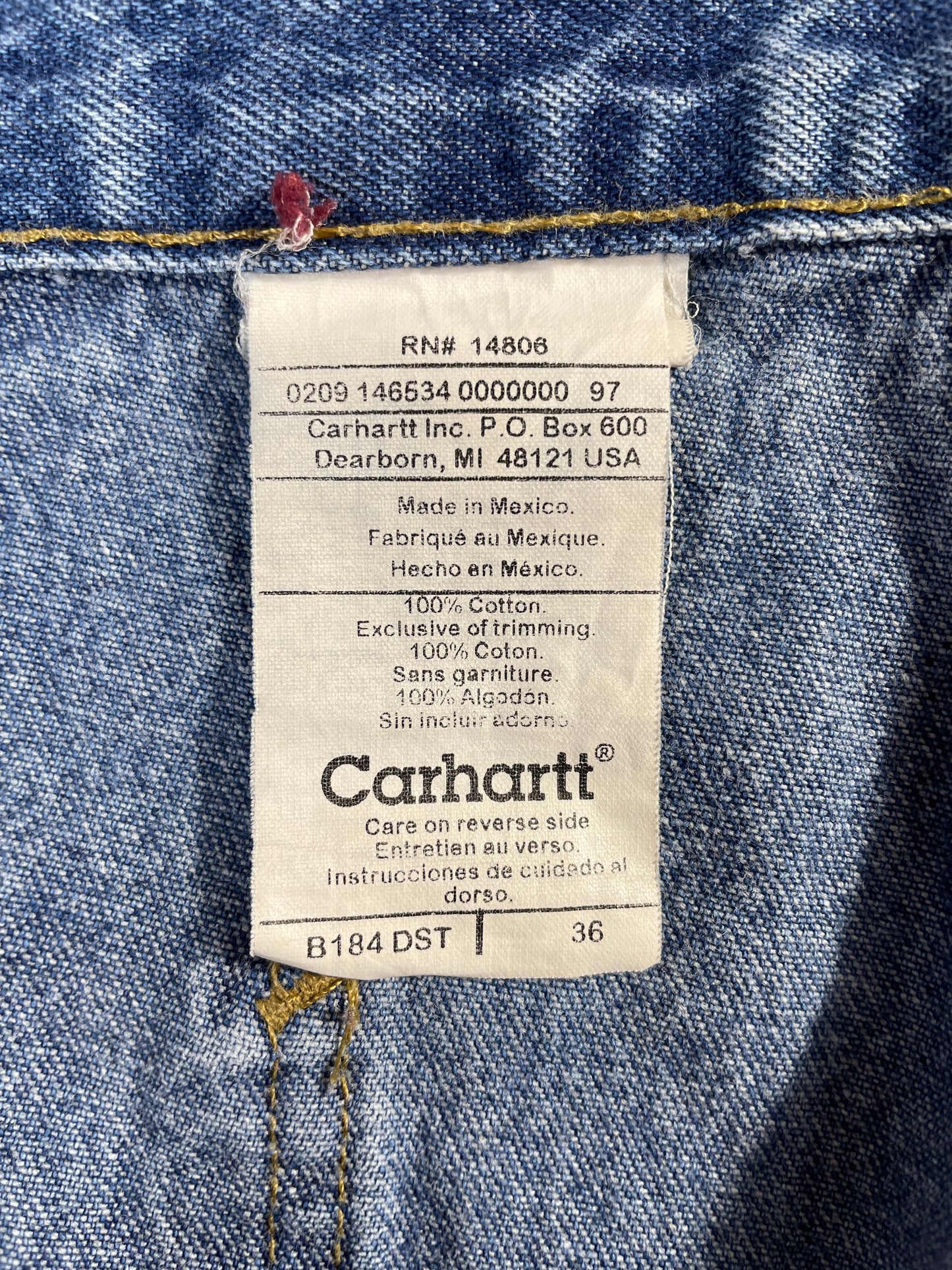 Vintage CARHARTT Size W35xL10 Denim Shorts / F9877P
