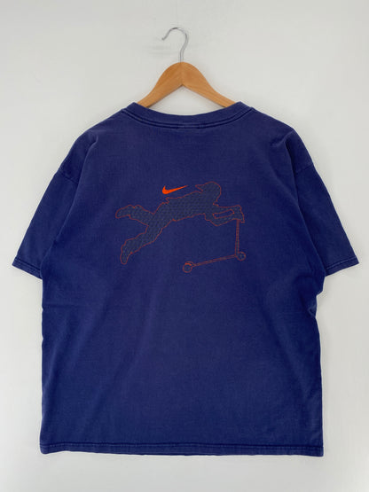00’ NIKE Size L Vintage T-shirt / E8522T