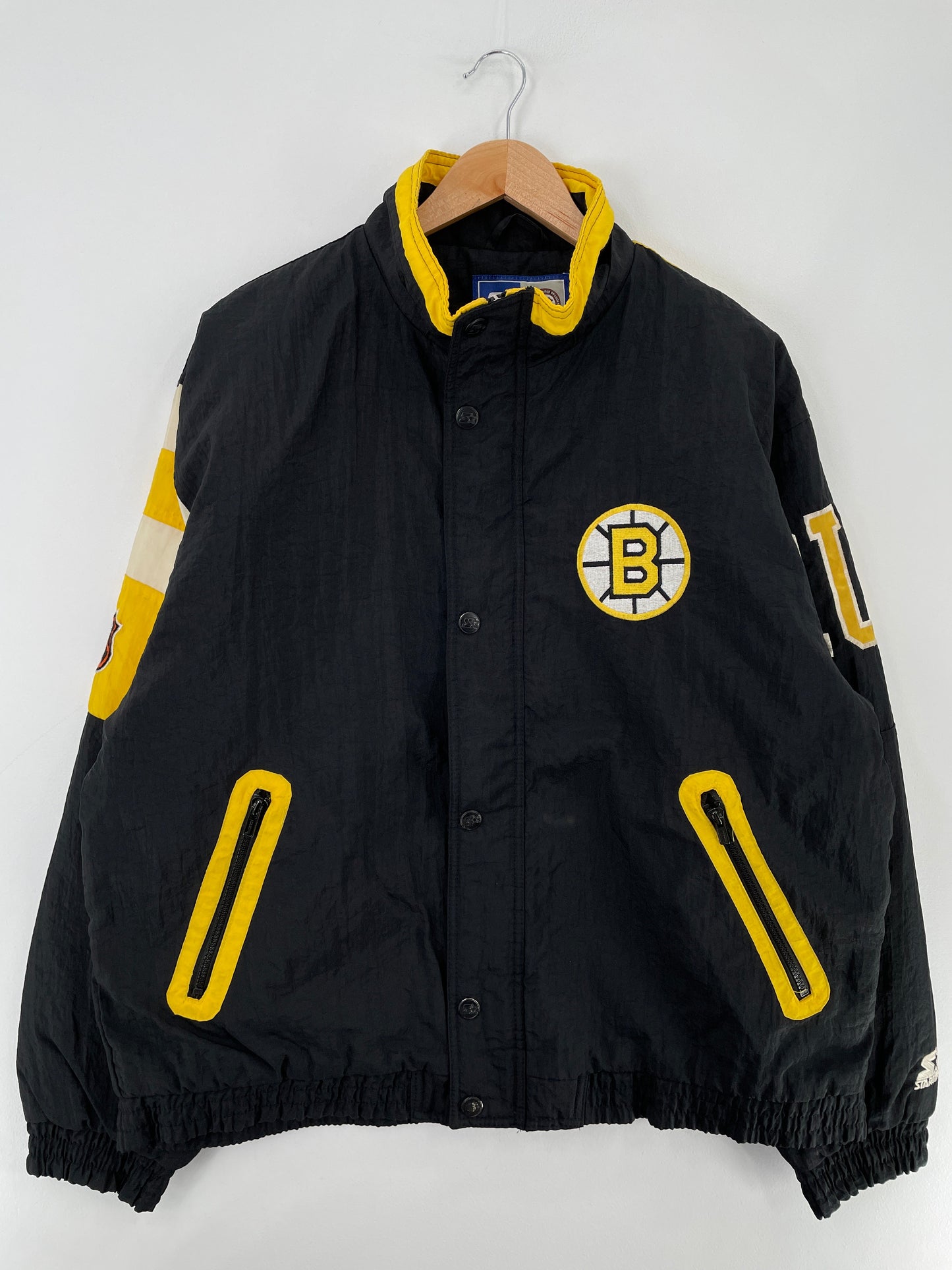 .90’s STARTER x BOSTON BRUINS Size L Vintage NHL Padded Nylon Jacket / F8796N