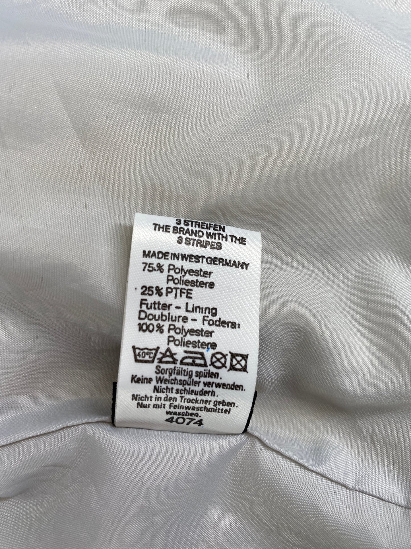 90's ADIDAS Size L Vintage Nylon Jacket / F8245N