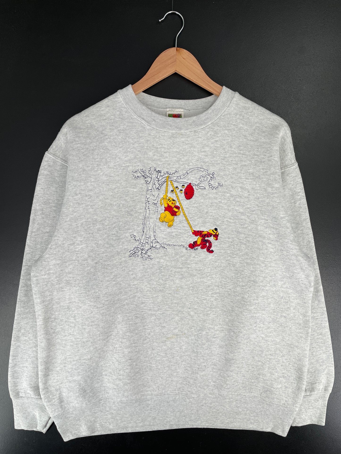 00' DISNEY WINNIE THE POOH Size L Vintage Sweat-shirt / E7787S