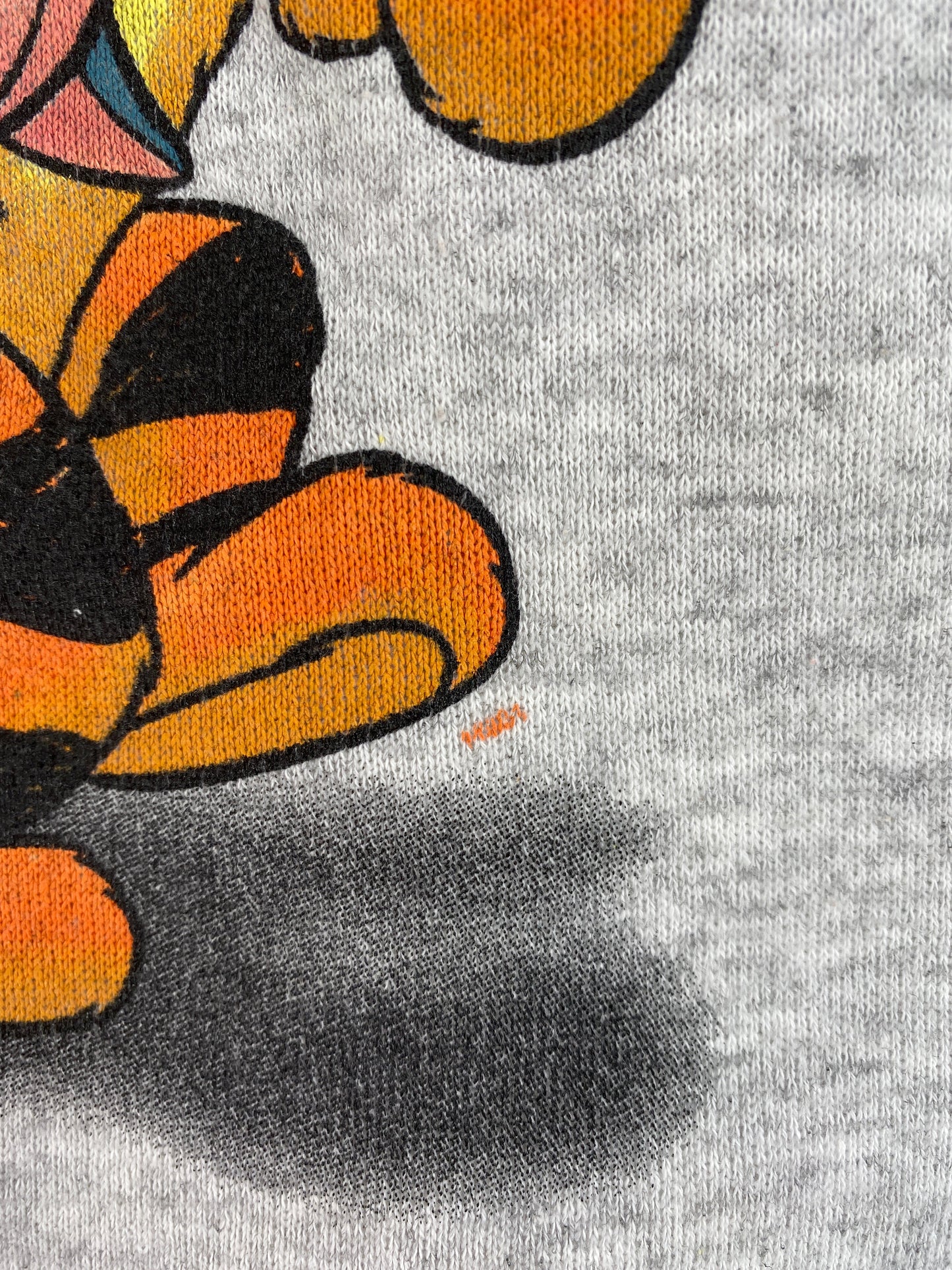 00' DISNEY WINNIE THE POOH Size L/XL Vintage Sweat-shirt / F4835S