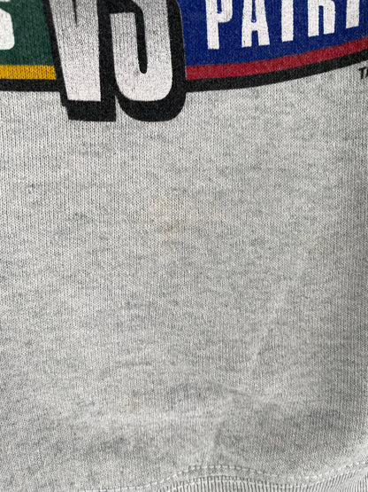 1997 GREEN BAY PACKERS x NEW ENGLAND PATRIOTS Made in USA Size L Vintage NFL Sweat-Shirt / E7099S