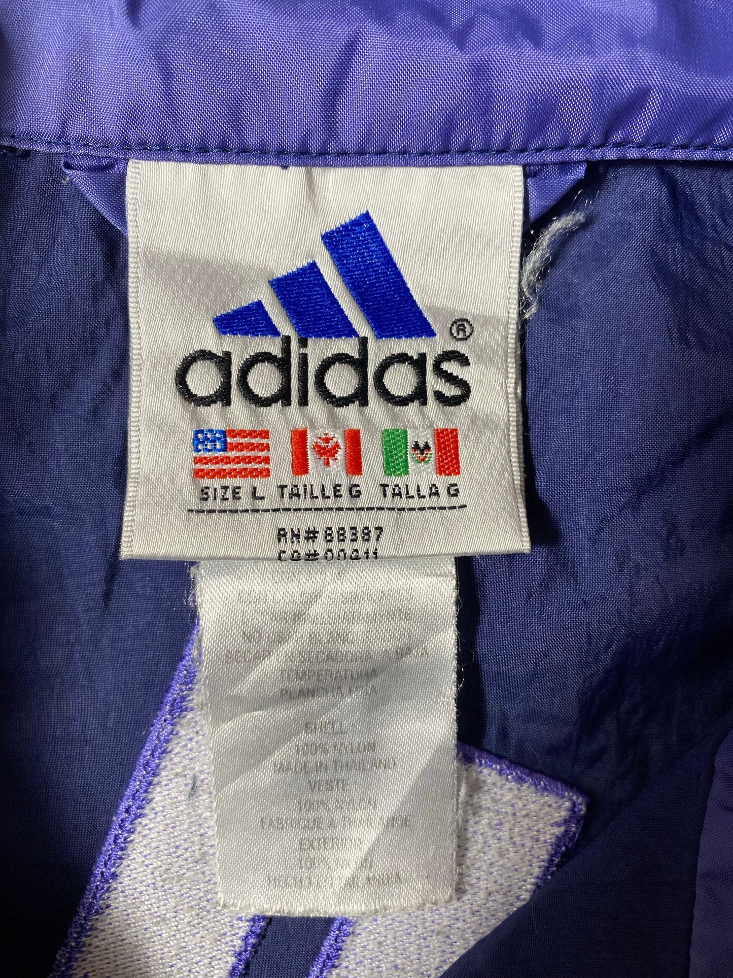 90’s ADIDAS Size L Nylon Jacket / E1962N