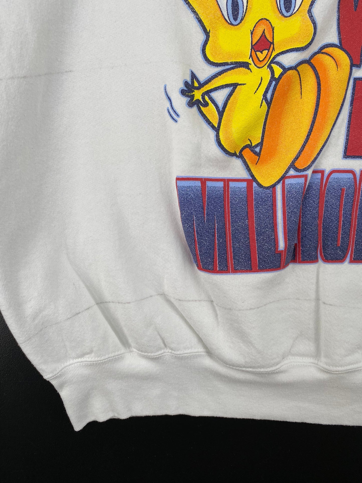 2001 LOONEY TUNES TWEETY Size XXL Vintage Sweat-shirt / F4754S