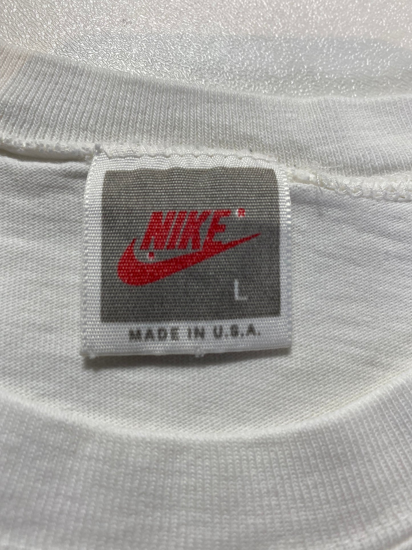 (L) 90’s NIKE International Silver Tag T-shirt / A0152T