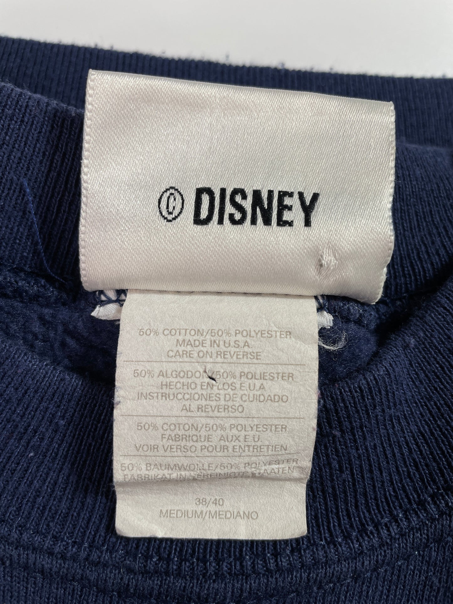 00' DISNEY WINNIE THE POOH Made in USA Size M Vintage Sweat-shirt / G932S