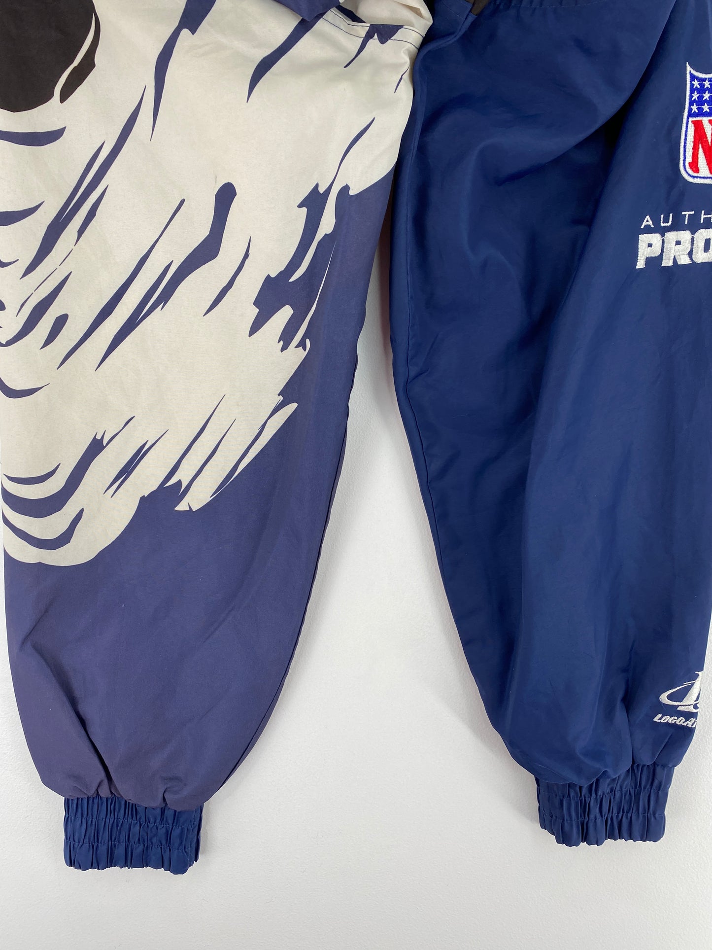 90’s DALLAS COWBOYS Size L Vintage NFL Nylon Jacket / E9059N