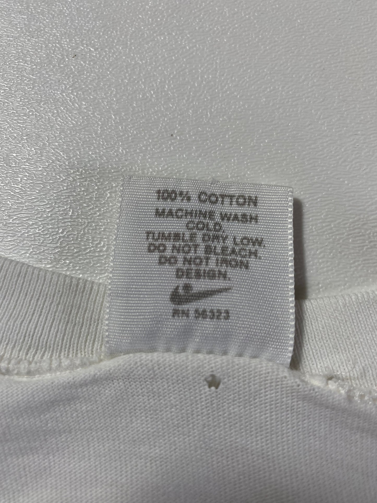 (L) 90’s NIKE International Silver Tag T-shirt / A0152T