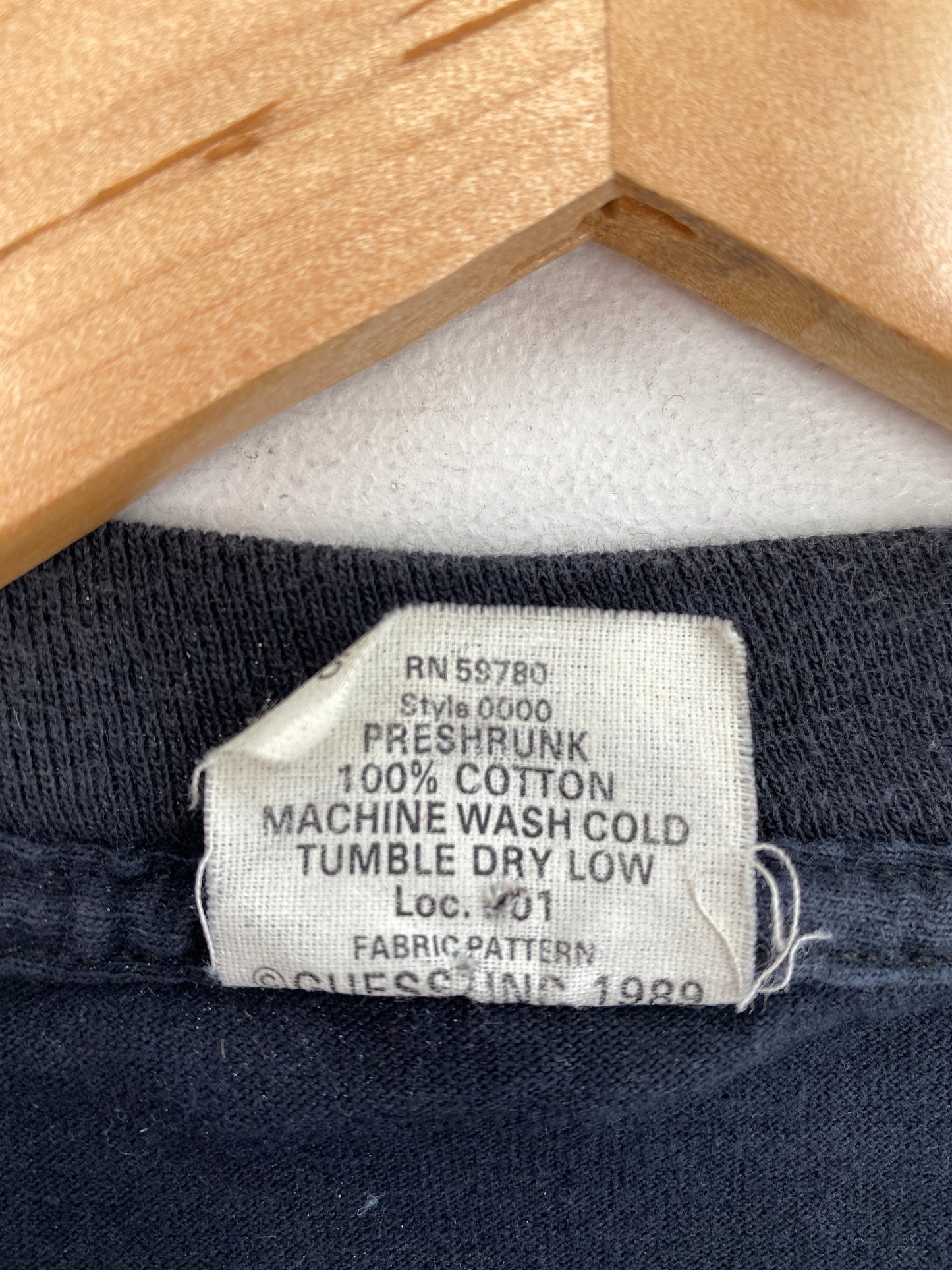 .1989 GUESS Made in USA Approx. Size XL Vintage T-Shirts / E7458T