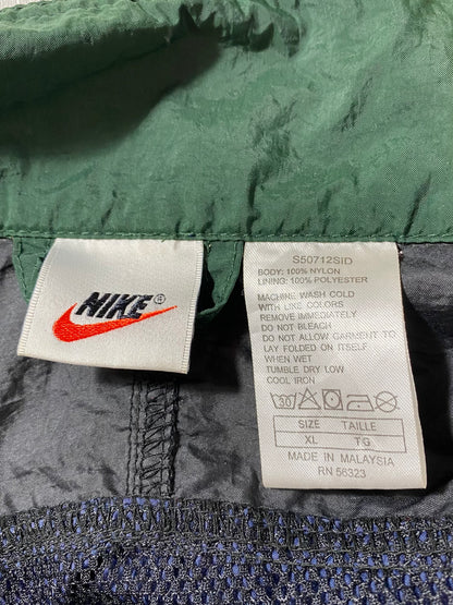 90’s NIKE Size XL Vintage Nylon Jacket  / 9102