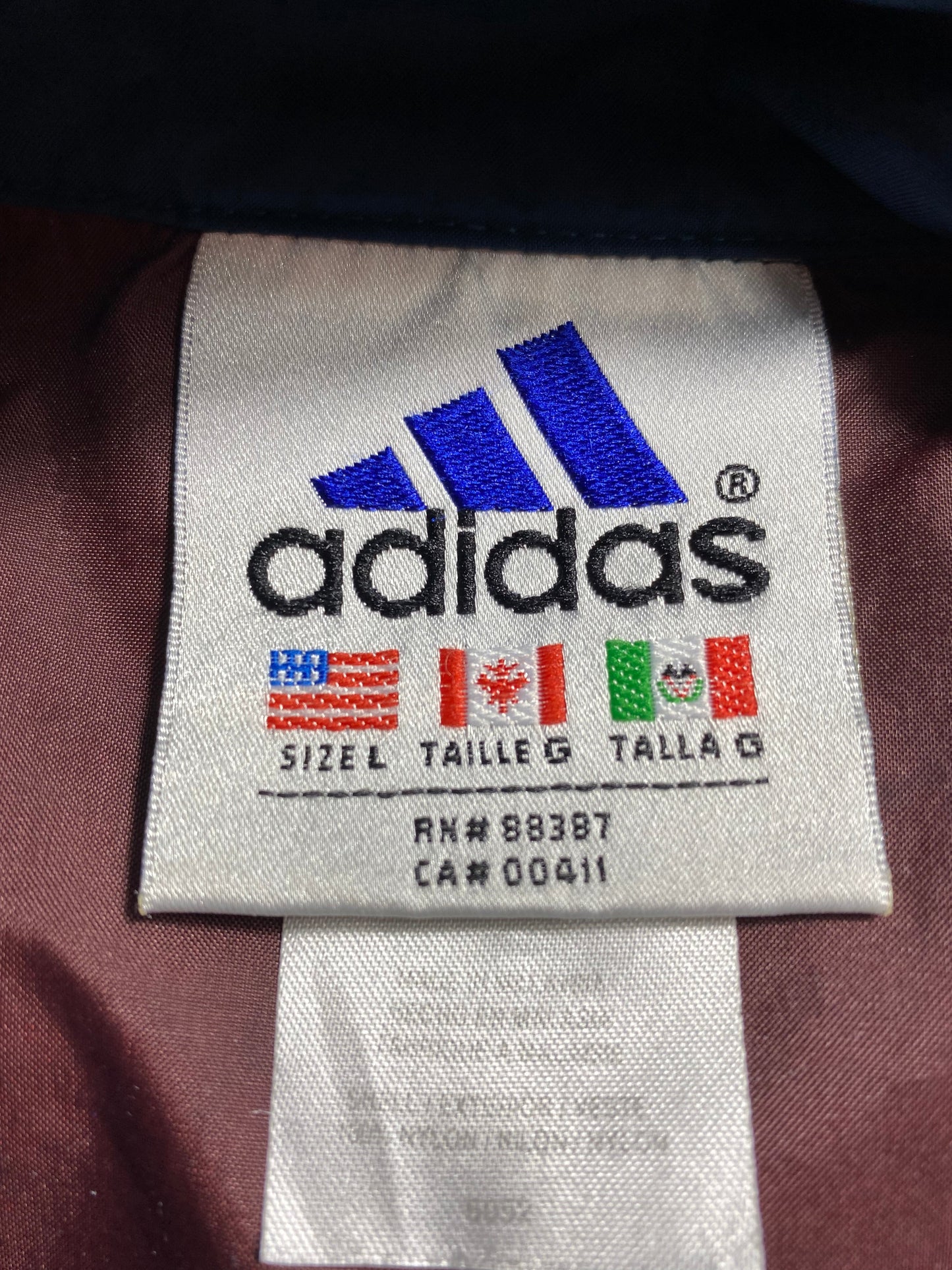 90’s ADIDAS Size L Vintage Nylon Jacket / A1515