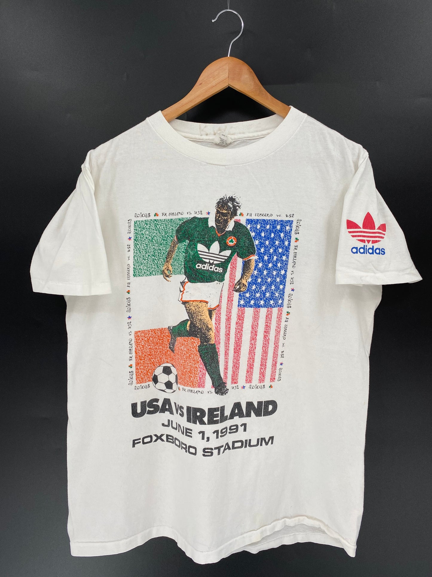 1991' ADIDAS SOCCOR Made in USA Size M Vintage T-Shirt / k1653
