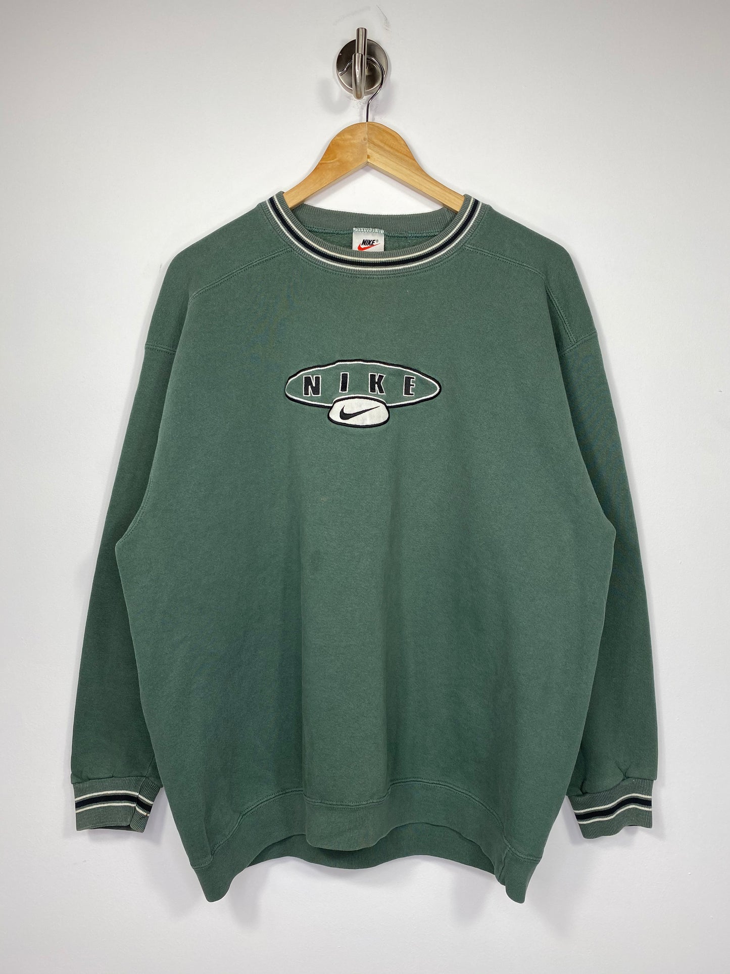 90’s NIKE Front Logo Made in USA Vintage Sweat-Shirt / 4911