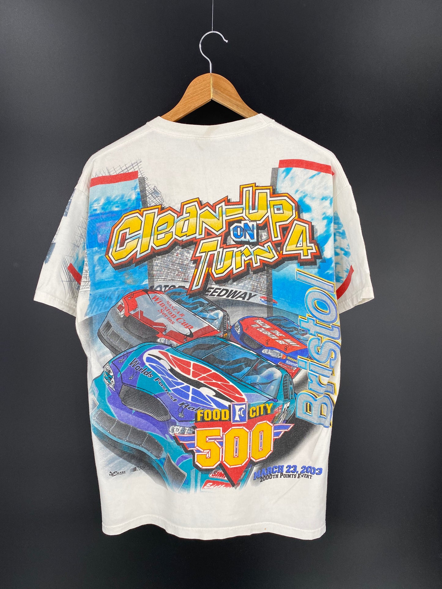 2003 NASCAR 2000TH POINTS EVENT Size M Vintage Racing T-shirt / 8959