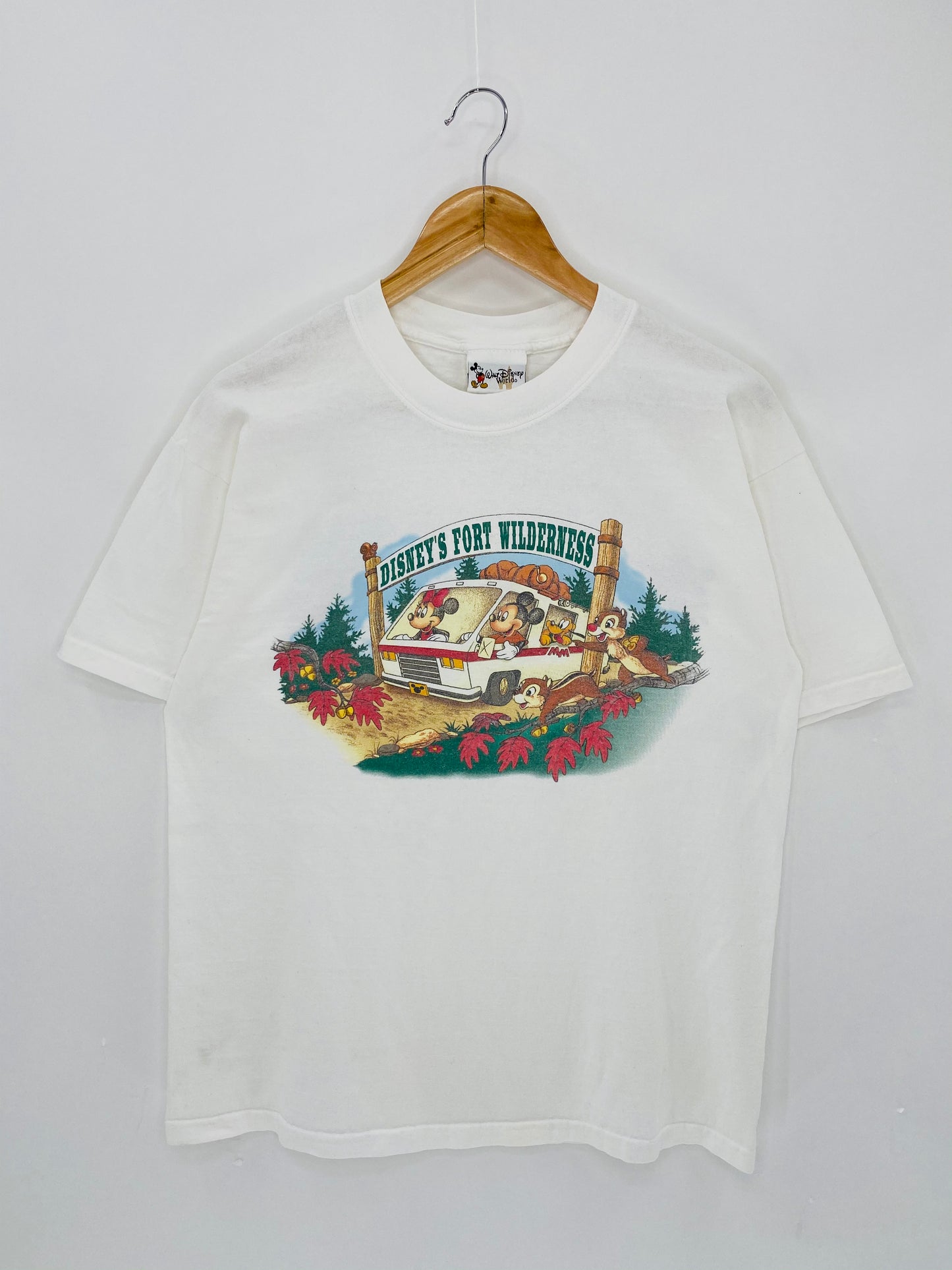 00' DISNEY'S FORT WILDNESS Size L Vintage T-shirt  / 6063