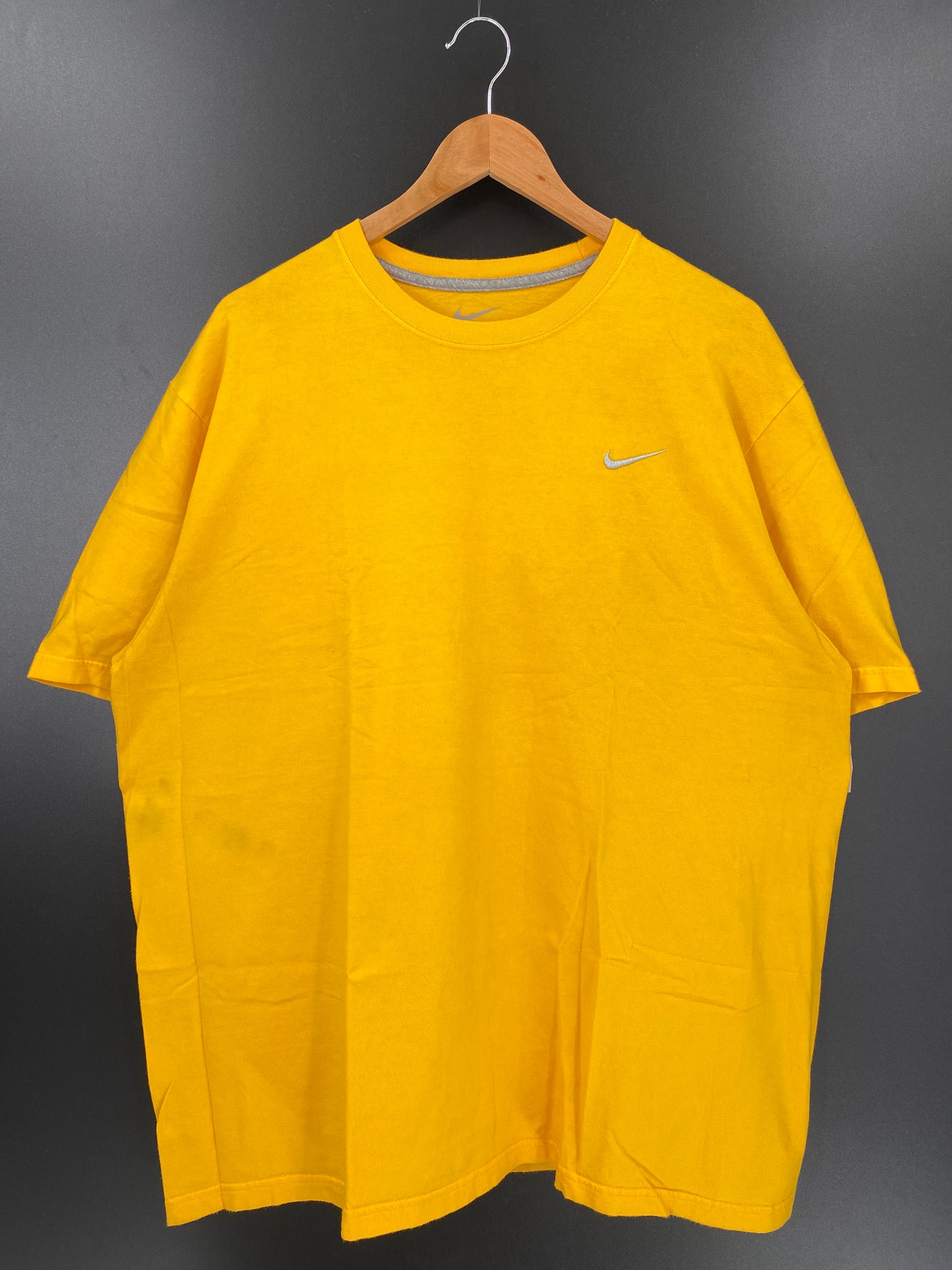 Vintage NIKE MINI SWOOSH Size XXL  T-shirt / K2191