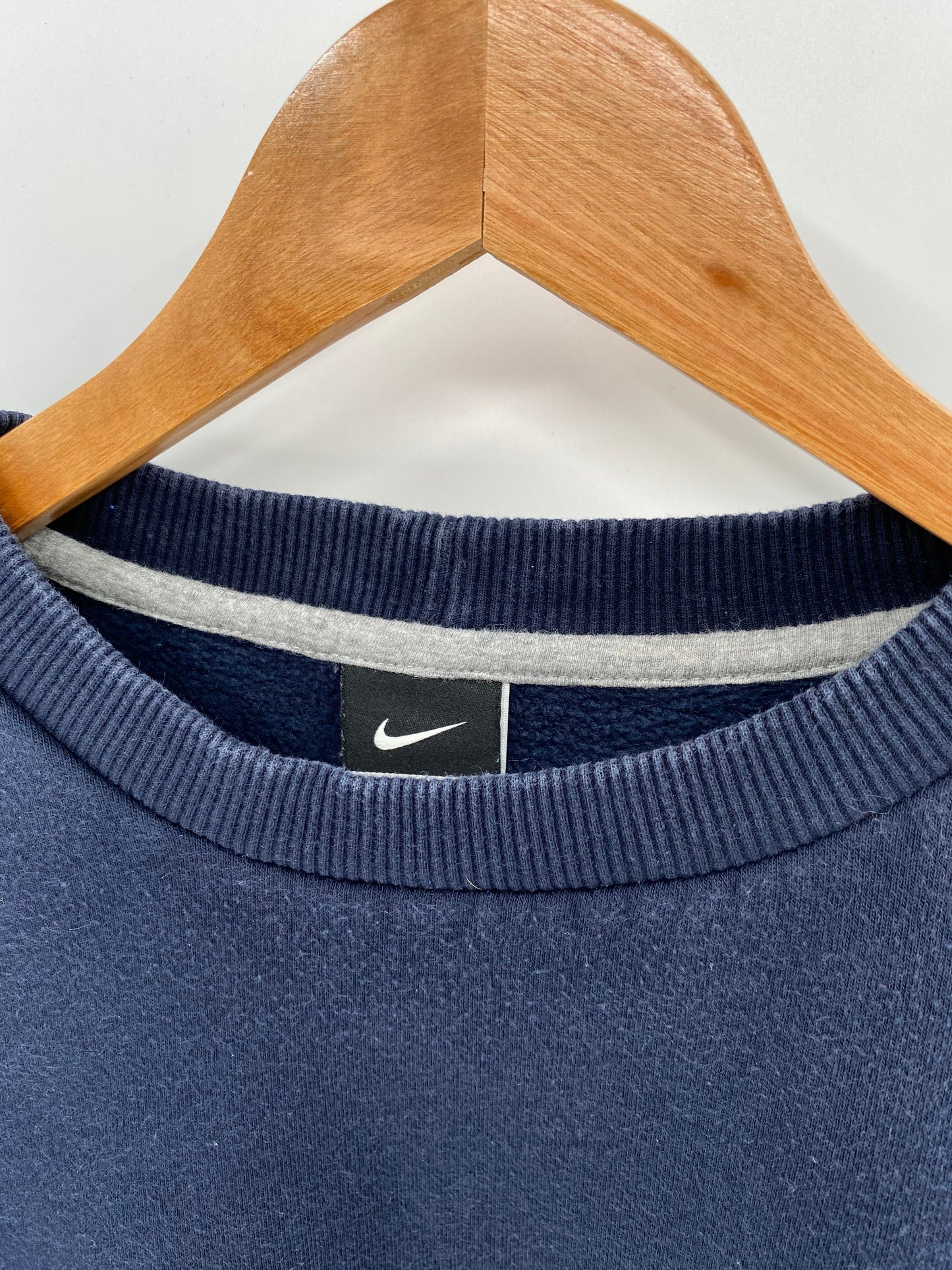 Vintage NIKE MINI SWOOSH Size L Sweat-Shirt / A1327