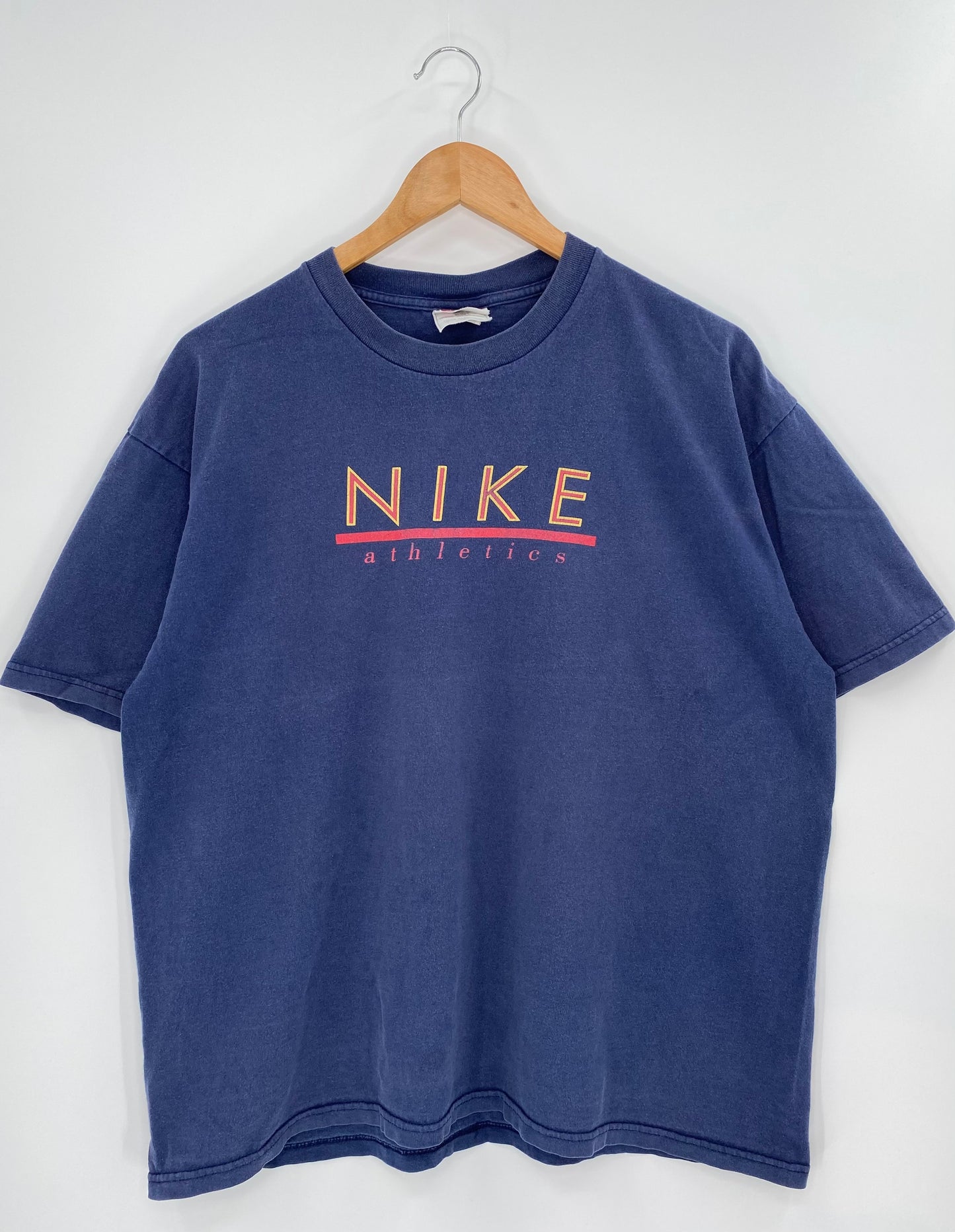 90’s NIKE ATHLETICS Size L Vintage T-shirt /  9074