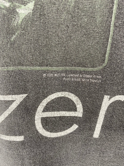 .2001 WEEZER Size No Tag (Approx. L) Vintage Music T-shirt / E36
