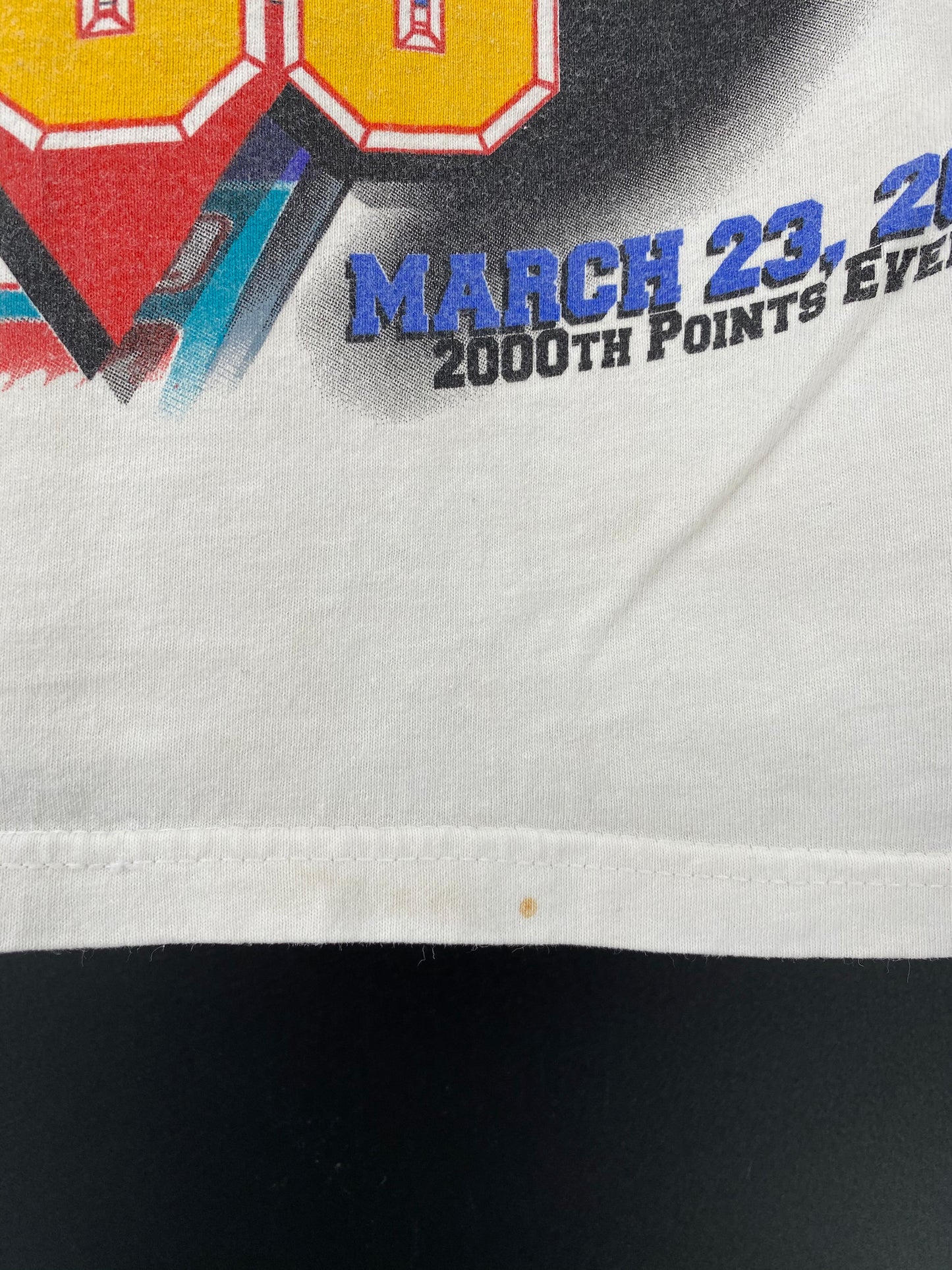 2003 NASCAR 2000TH POINTS EVENT Size M Vintage Racing T-shirt / 8959