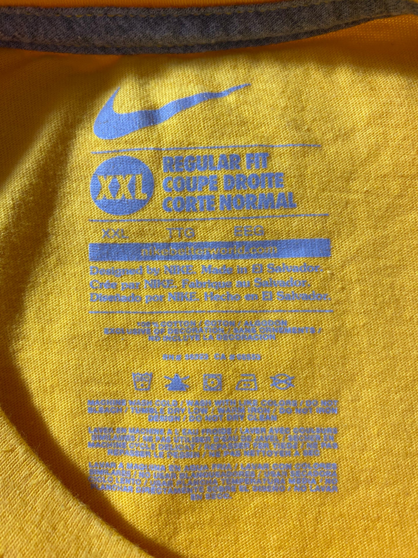 Vintage NIKE MINI SWOOSH Size XXL  T-shirt / K2191