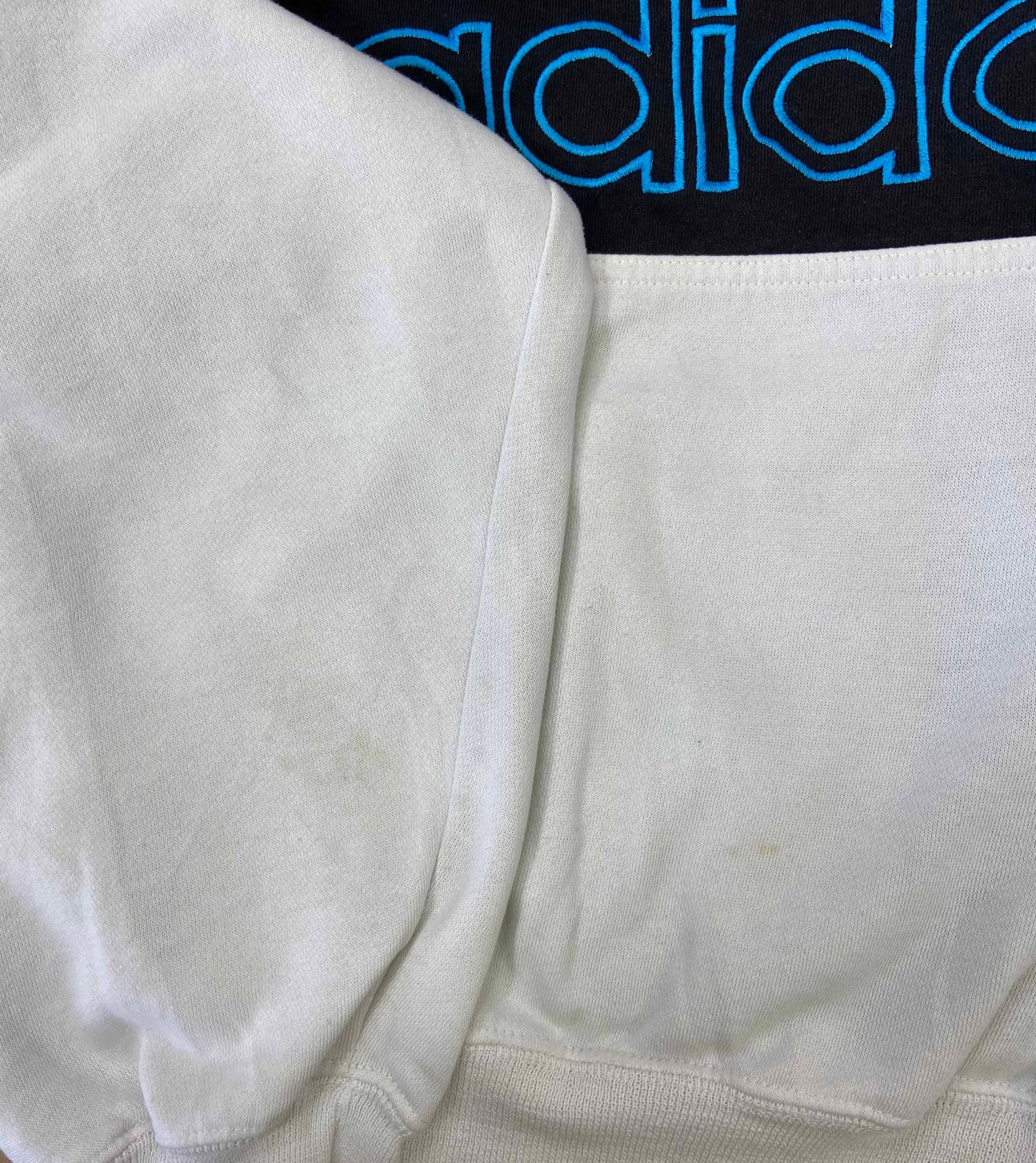 90's Vintage Adidas Sweat-Shirt / 1976