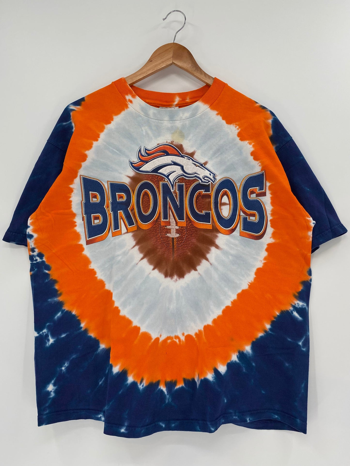 .00' LIQUID BLUE x BRONCOS Size L Vintage NFL T-Shirt / E3459T