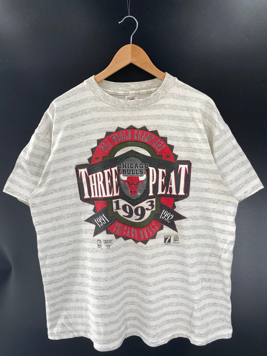 .1993 CHICAGO BULLS Made in USA Size XL Vintage NBA T-Shirt / A9990