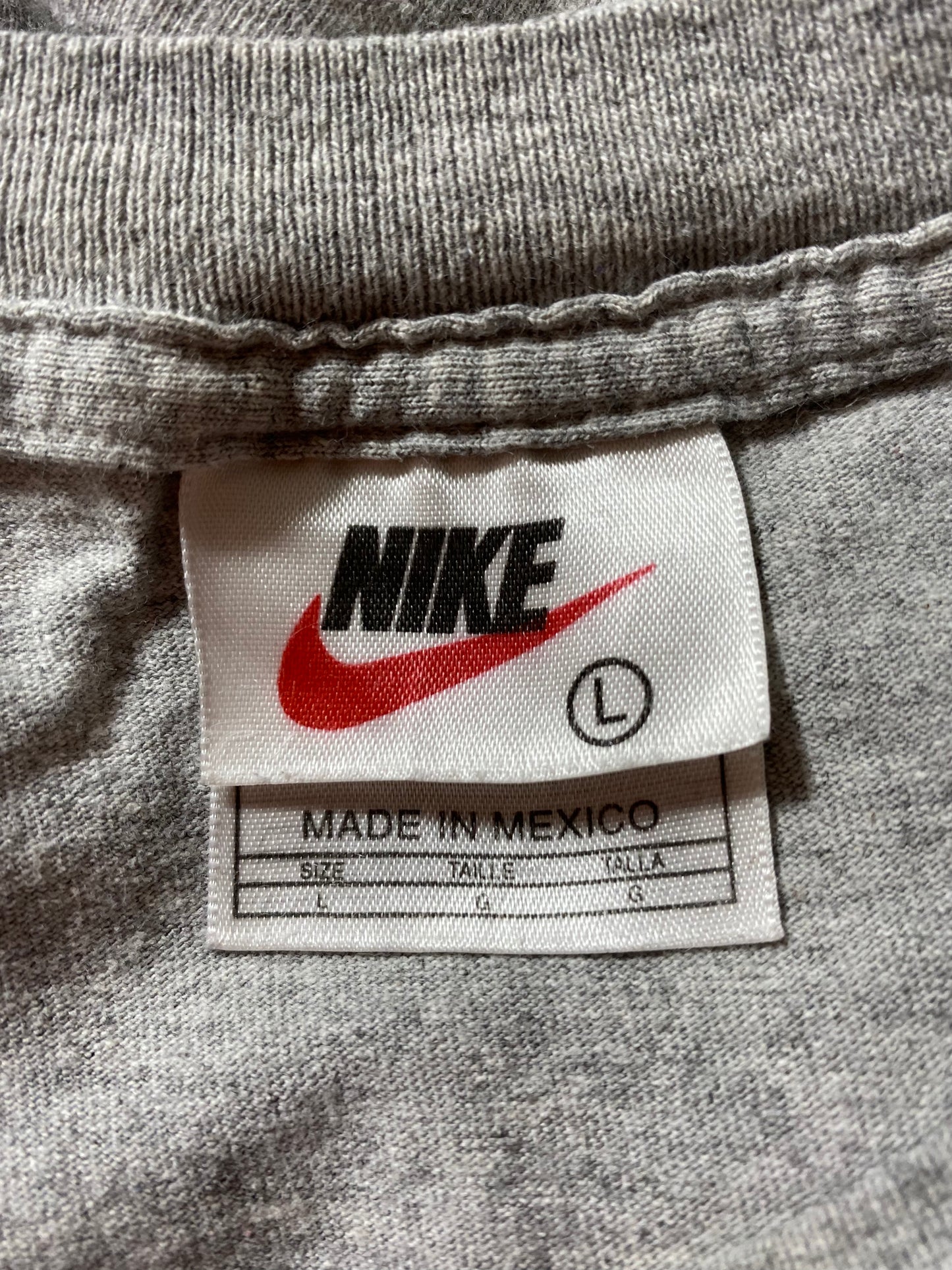 90's NIKE BASKETBALL Size L Vintage T-shirt / k2752