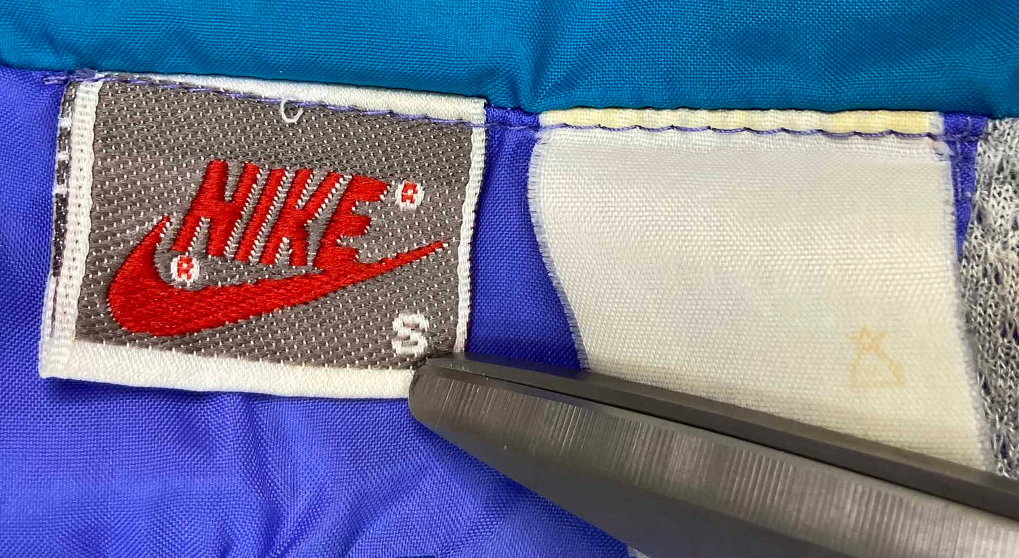 90's Vintage Nike Silver Tag Nylon Jacket / 2576