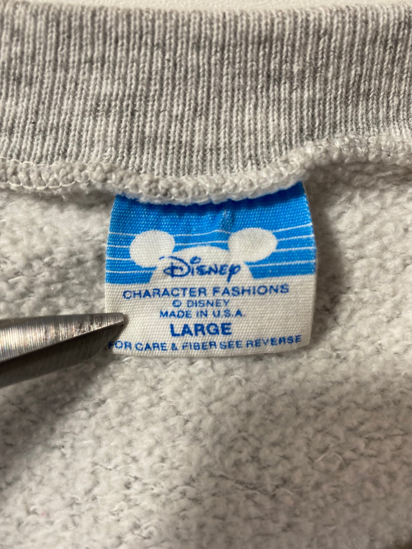 90’s DISNEY DONALD DUCK Made in USA Size L Vintage Sweat-Shirt / A716