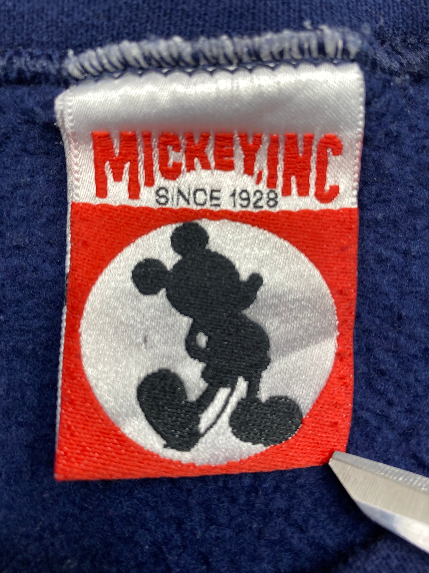 90’s Disney Animal Kingdom Made in USA Size XL Vintage Sweat-Shirt / 5639
