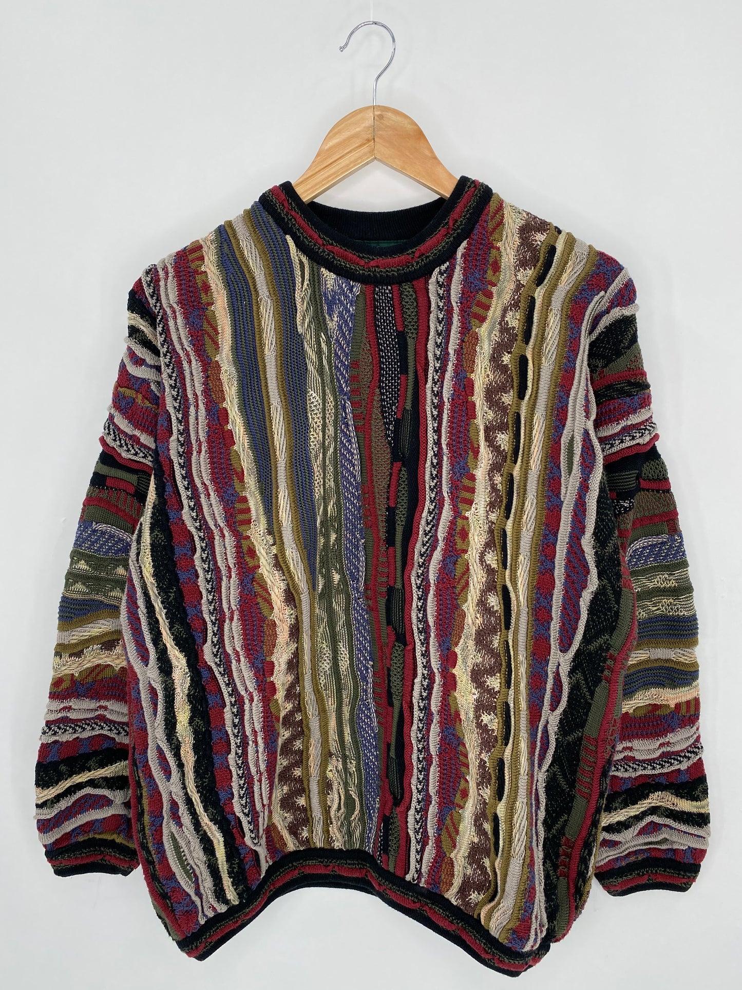 Vintage 3D Coogi-Style Size M Knit Sweater / 6317