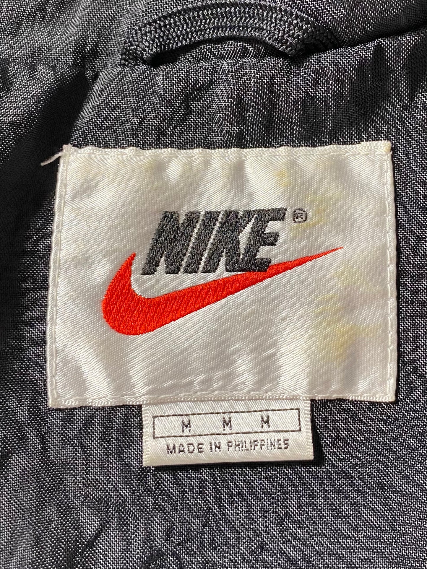 90’s NIKE Size M Vintage Nylon Jacket  /  9098