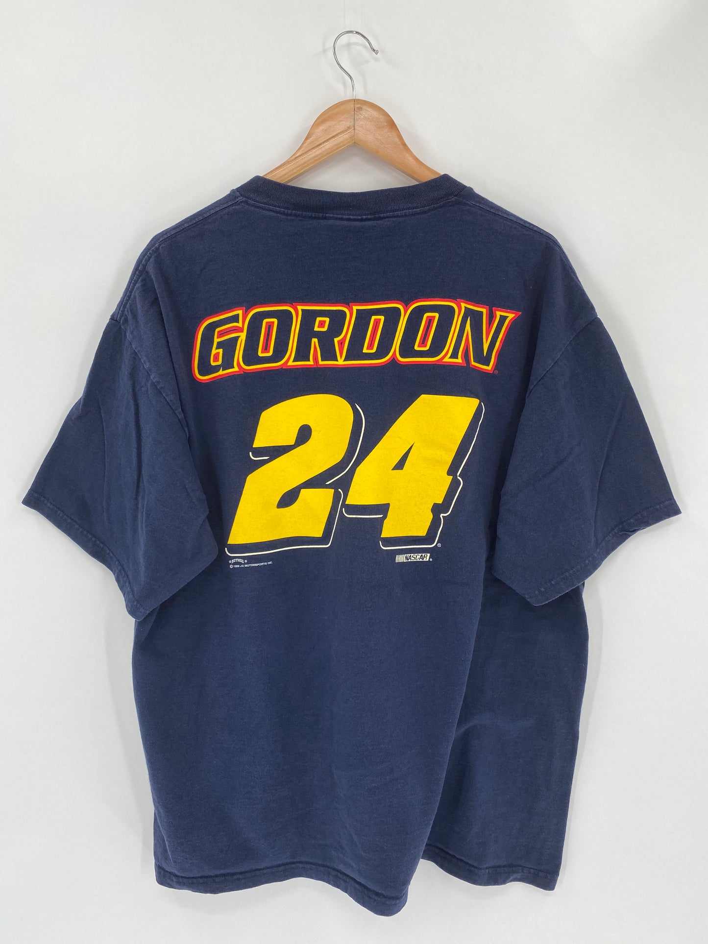 1998 DU PONT Size XL Vintage Racing T-Shirt / 5376