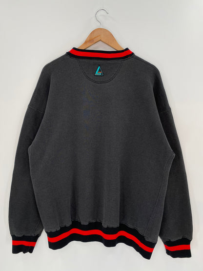 90’s CHICAGO BULLS Size XL Vintage NBA Sweat-Shirt   / 9337