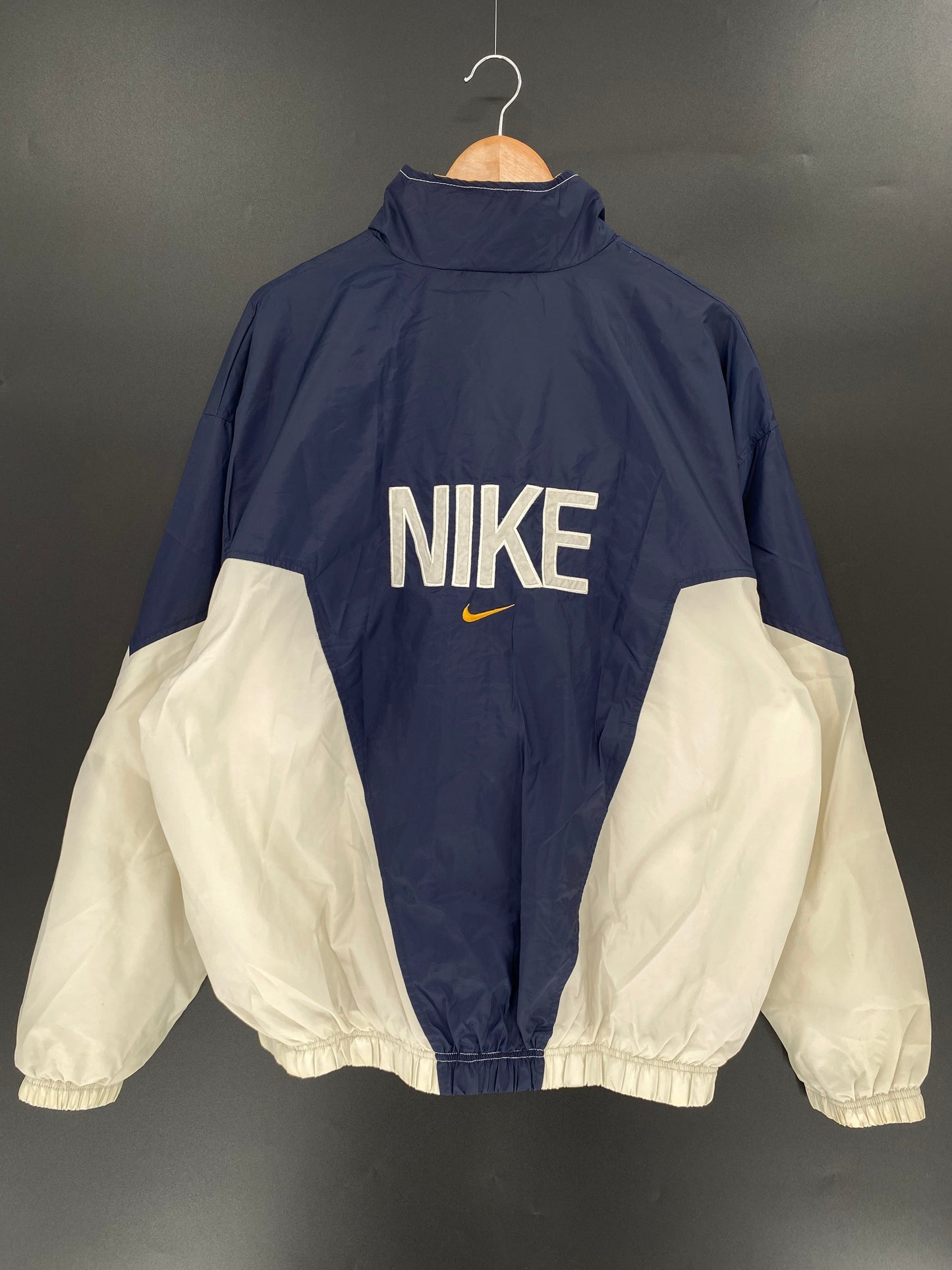 90’s NIKE Size XL Vintage Nylon Jacket / A1230