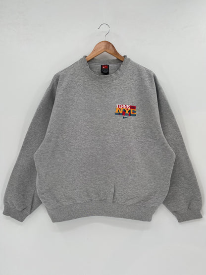 2001 NIKE NYC TENNIS Size L Vintage Sweatshirt / K2046