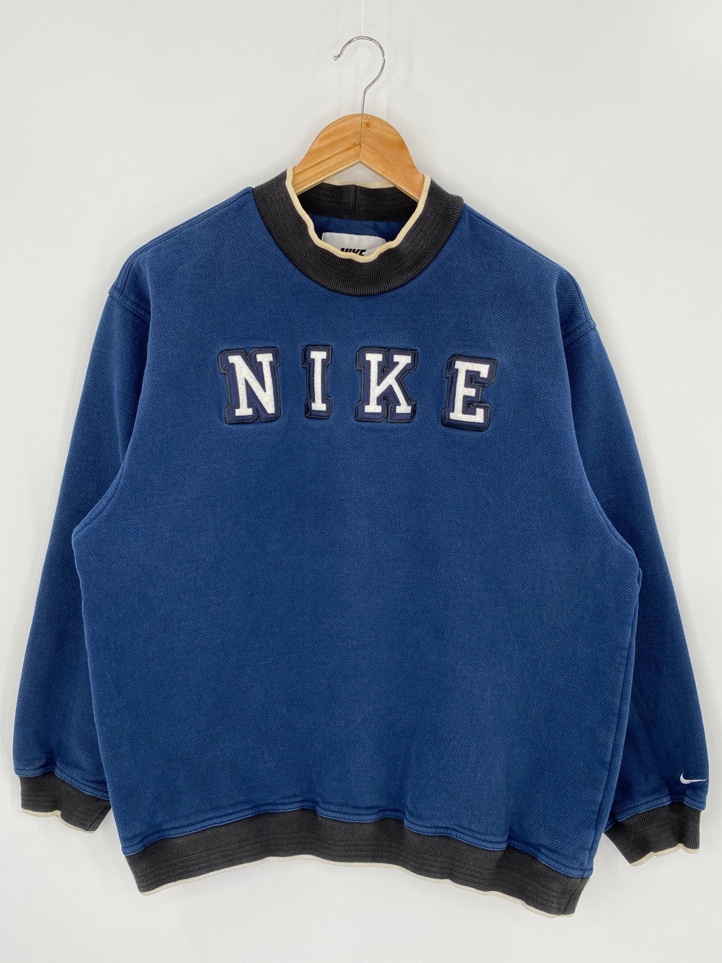 90’s NIKE Size M Vintage Sweat-shirt / 7472