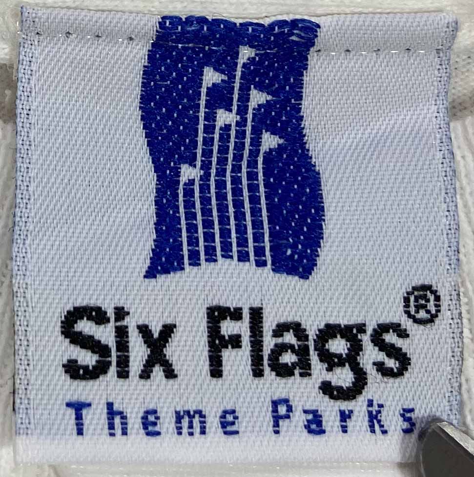 1996' Looney Tunes x Six Flags Size L / XL Vintage T-Shirt /9952