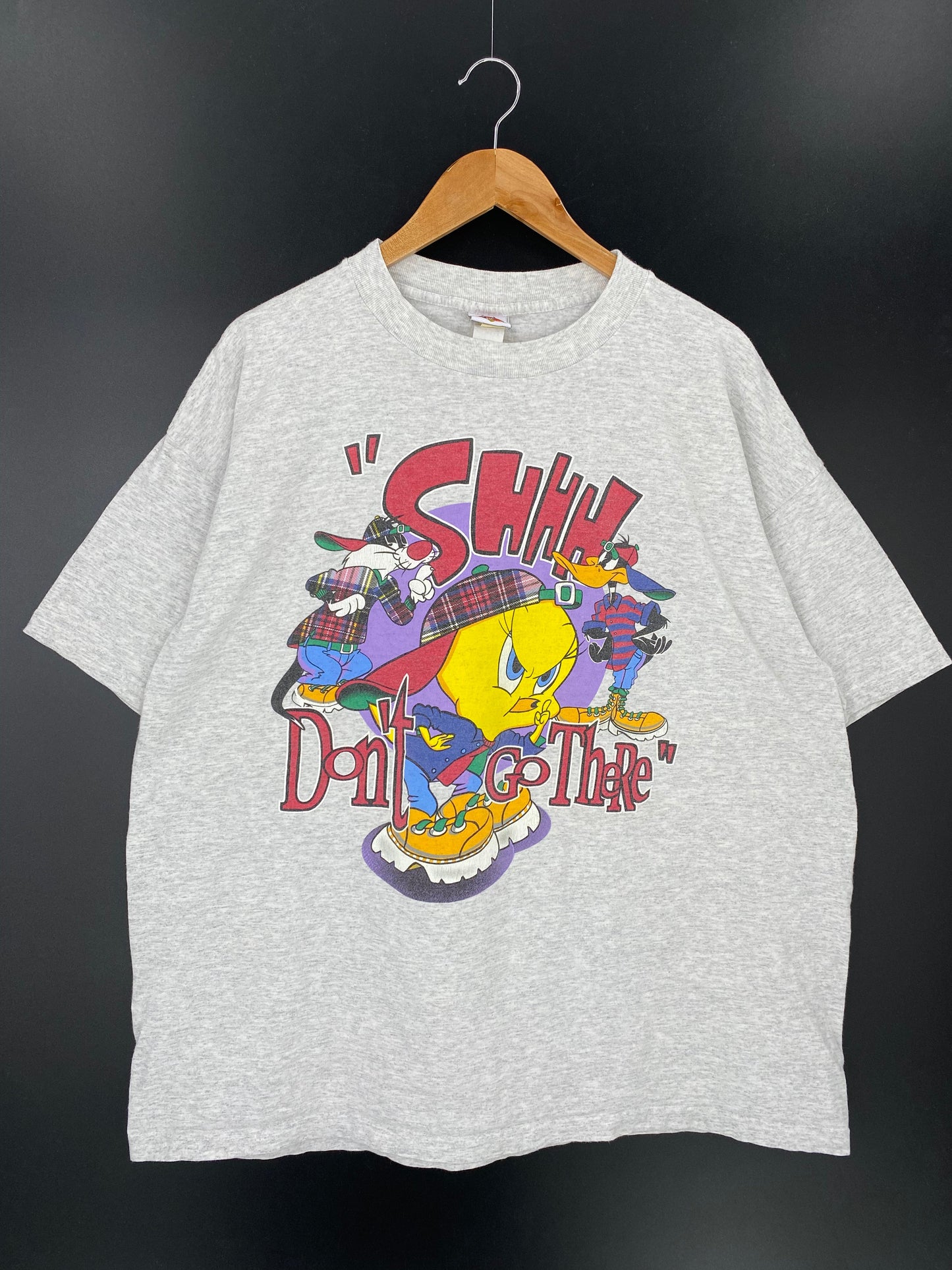 1997 LOONEY TUNES TWEETY Made in USA Size XXL Vintage T-shirt / K8608