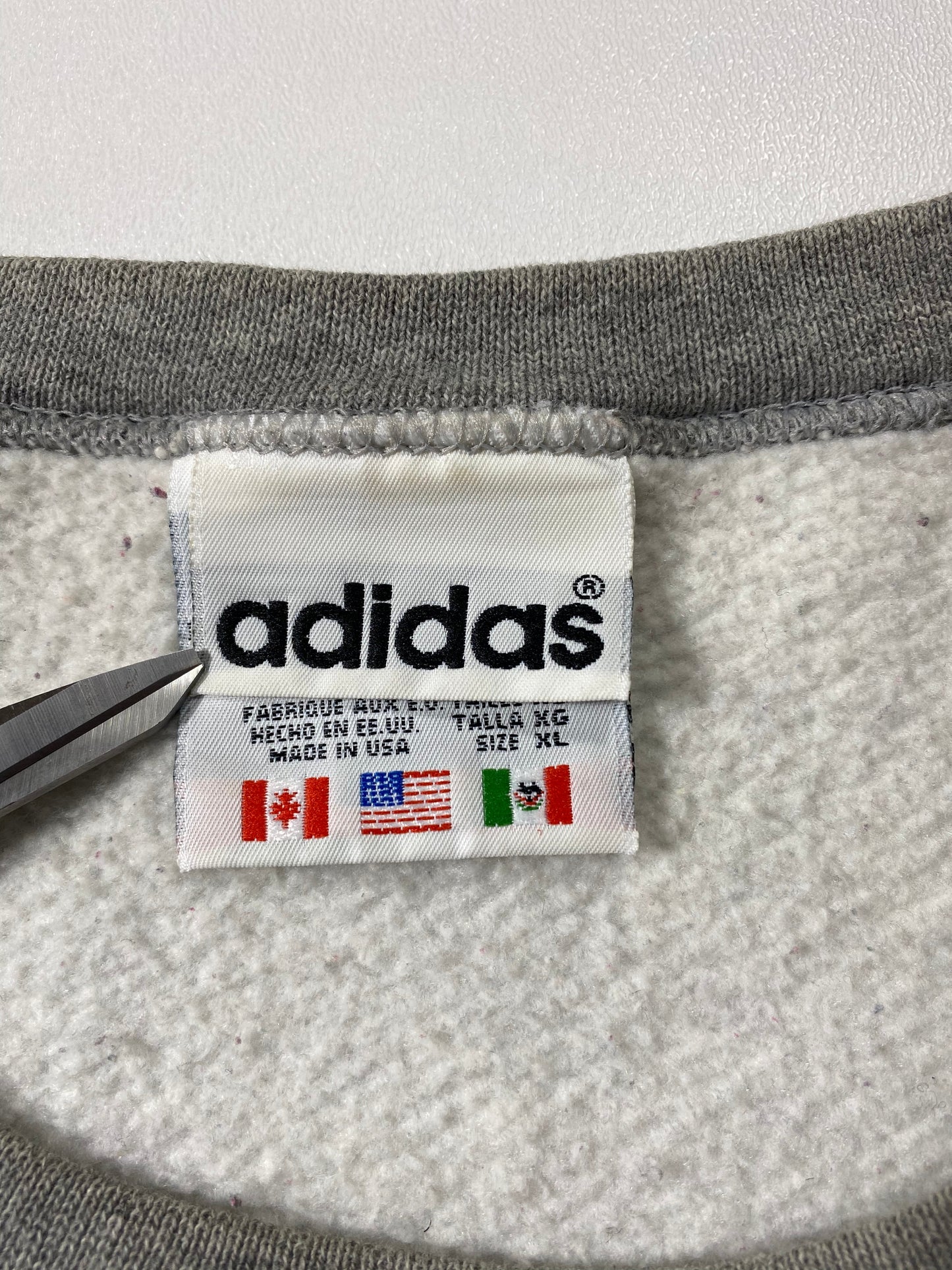 90’s ADIDAS Made in USA Size XL Vintage Sweat-Shirt / K7357