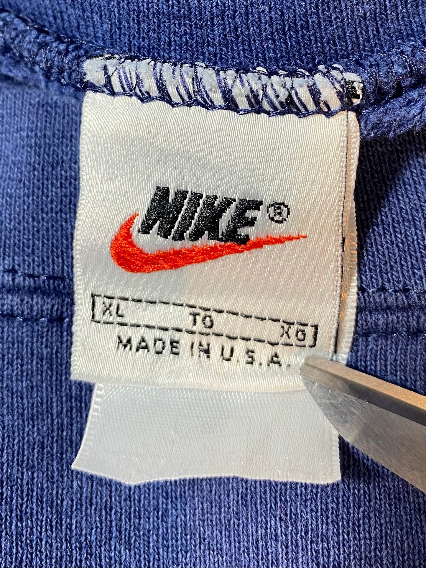 90’s NIKE Mini Swoosh Made in USA Size XL Vintage Sweat-shirt / 8530