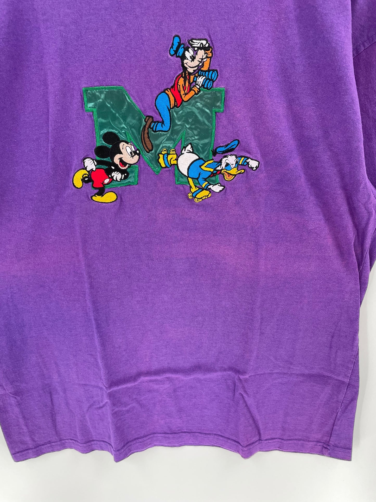 90’s DISNEY MICKEY Made in USA Size L-XL Vintage T-Shirt / E437